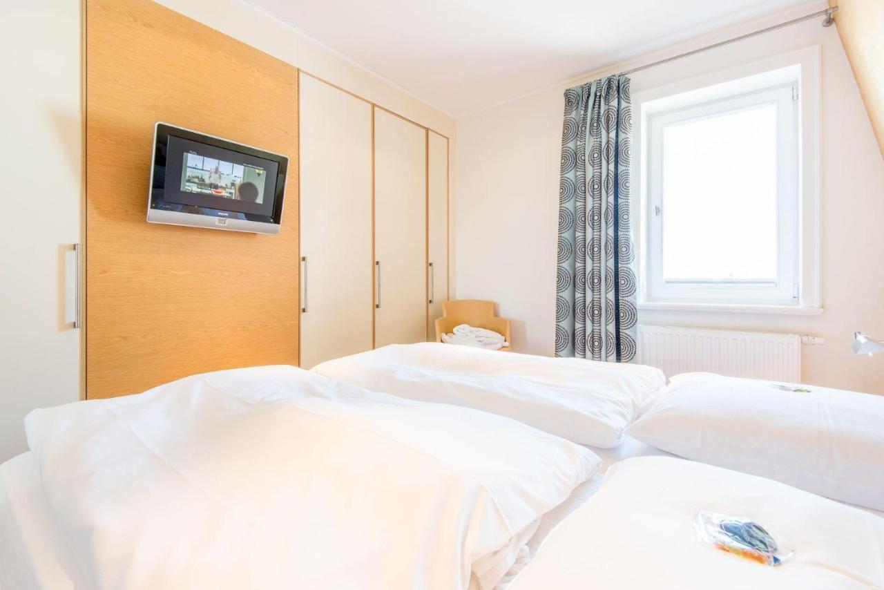 Apartment 1903, Whg. 3 *